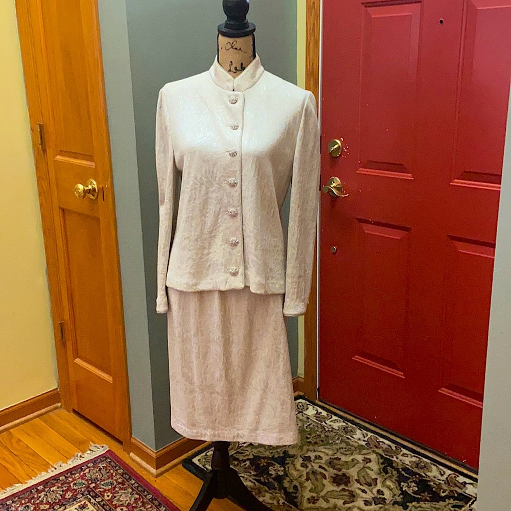 St. John Evening white sequin knit suit, size 8